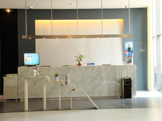 Jinjiang Inn Select Jiaxing Wanda Plaza Buitenkant foto